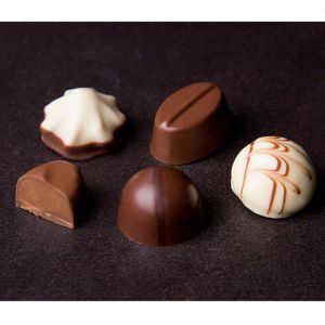 Конфеты шоколадные пралине Молочные Hachez Helle Selektion 125 г - Германия