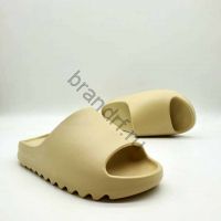 Шлепанцы Adidas Yeezy Boost Slide