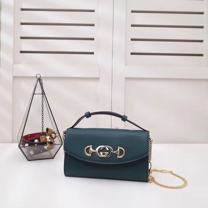 Gucci Zumi Shoulder Bag 18,5 cm