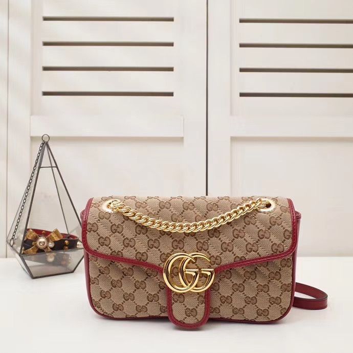 Gucci Marmont GG 26 cm
