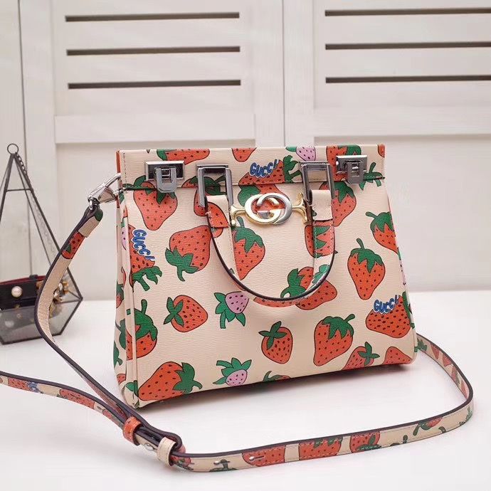 Gucci Zumi Strawberry 27 cm