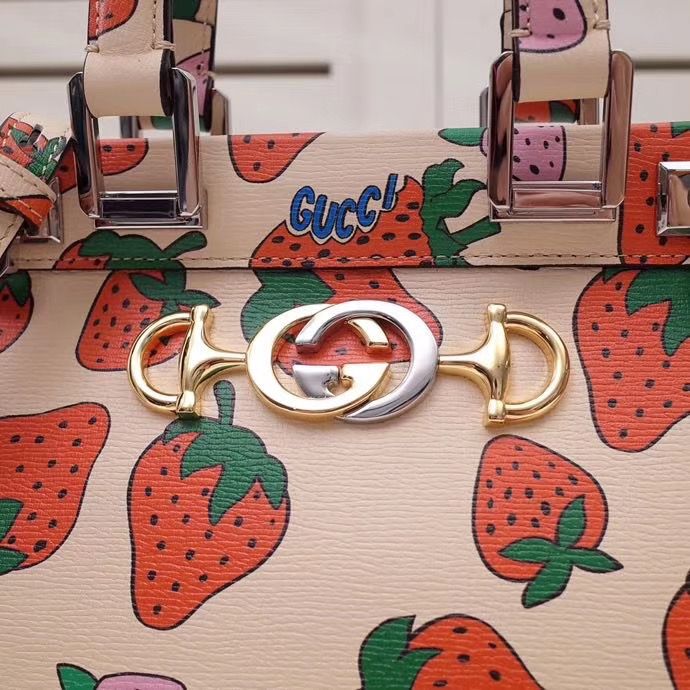 Gucci Zumi Strawberry 27 cm
