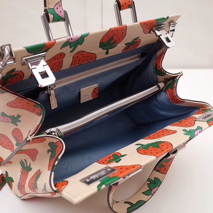 Gucci Zumi Strawberry 27 cm