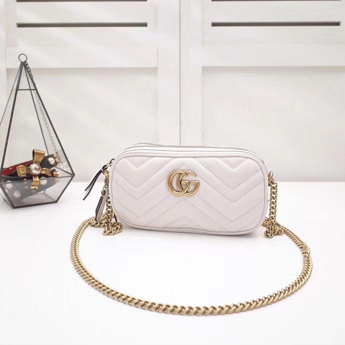 Gucci Marmont GG 19 cm