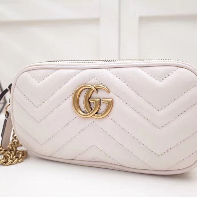 Gucci Marmont GG 19 cm