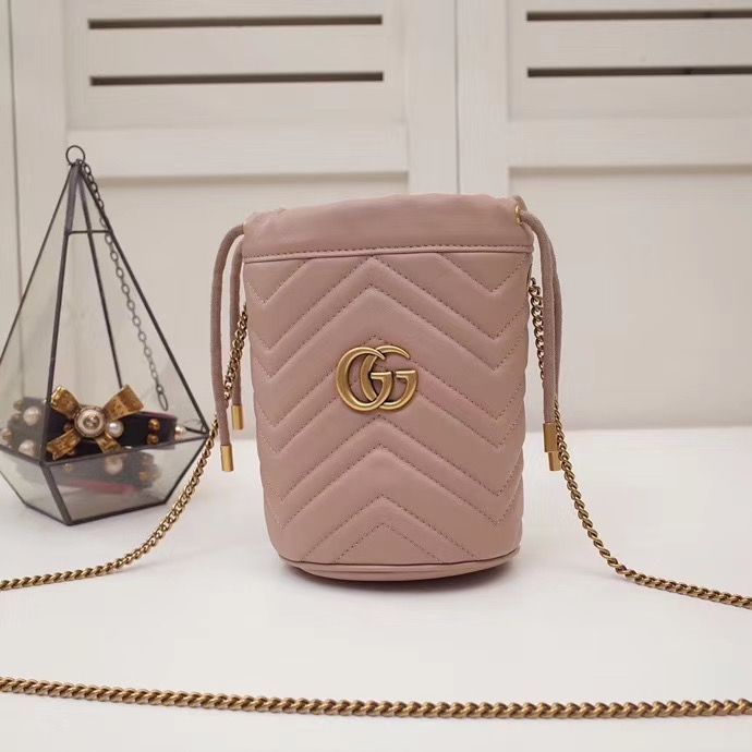 Gucci Marmont GG 19 cm