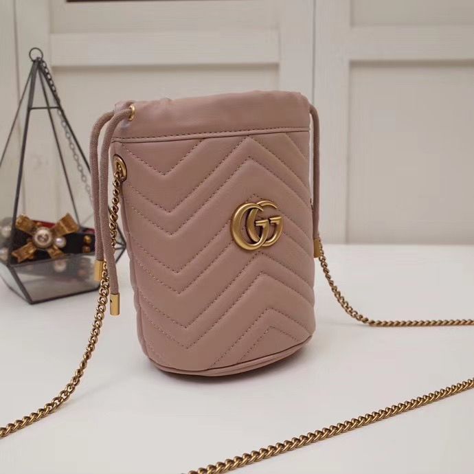Gucci Marmont GG 19 cm