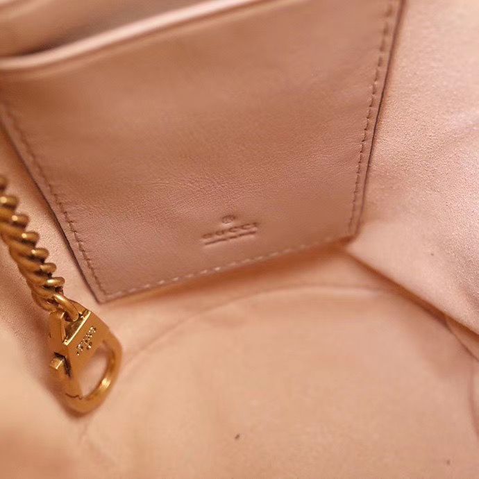 Gucci Marmont GG 19 cm