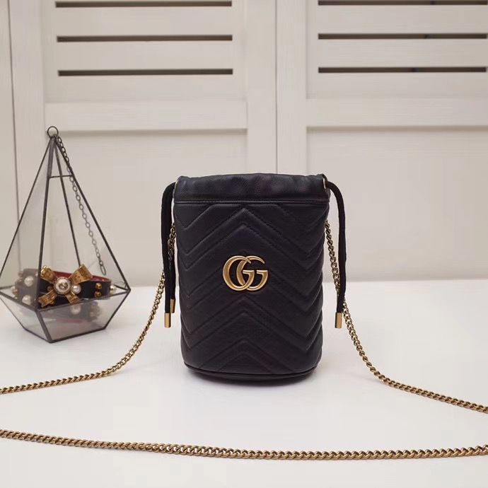 Gucci Marmont GG 19 cm