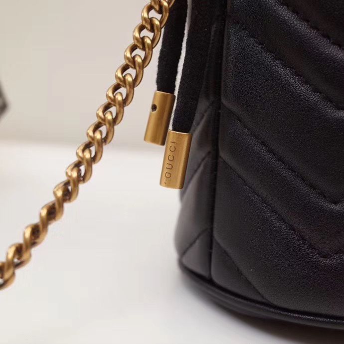 Gucci Marmont GG 19 cm