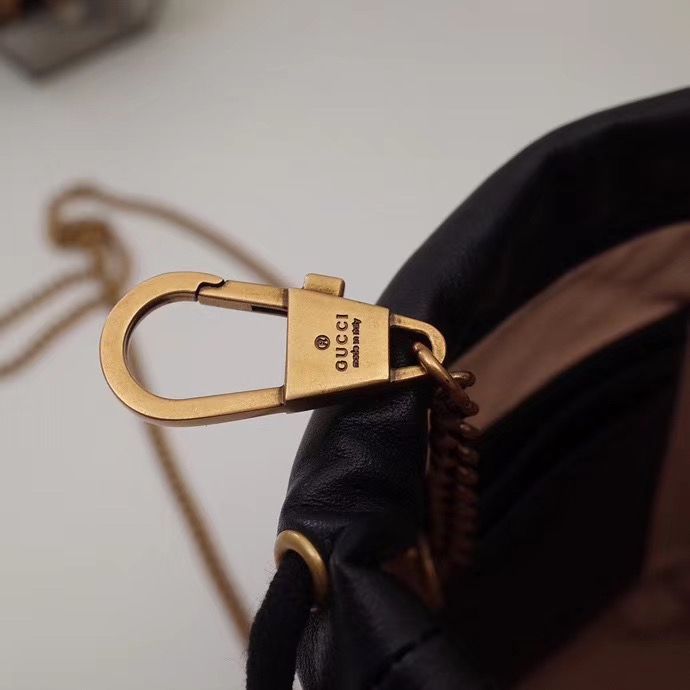 Gucci Marmont GG 19 cm