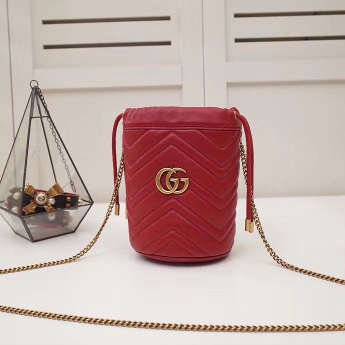 Gucci Marmont GG 19 cm