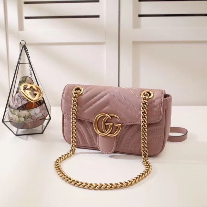 Gucci Marmont GG 22 cm