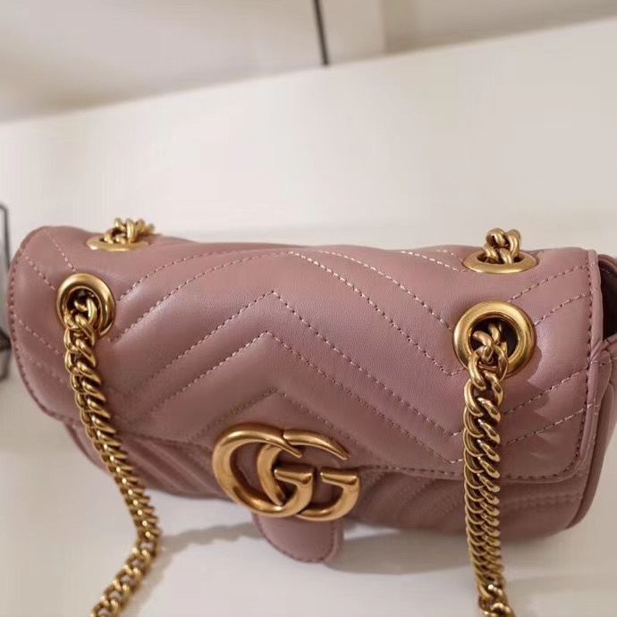 Gucci Marmont GG 22 cm
