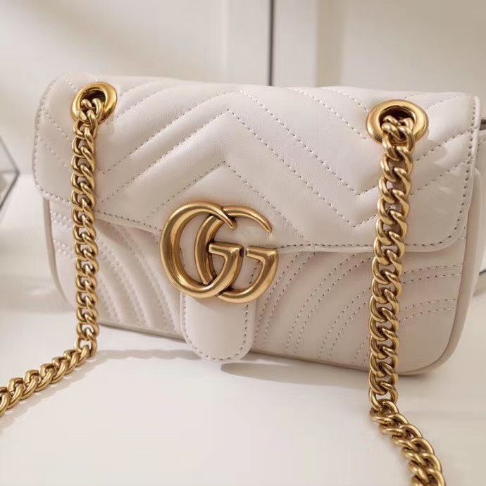 Gucci Marmont GG 22 cm