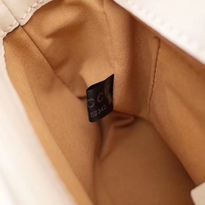 Gucci Marmont GG 22 cm