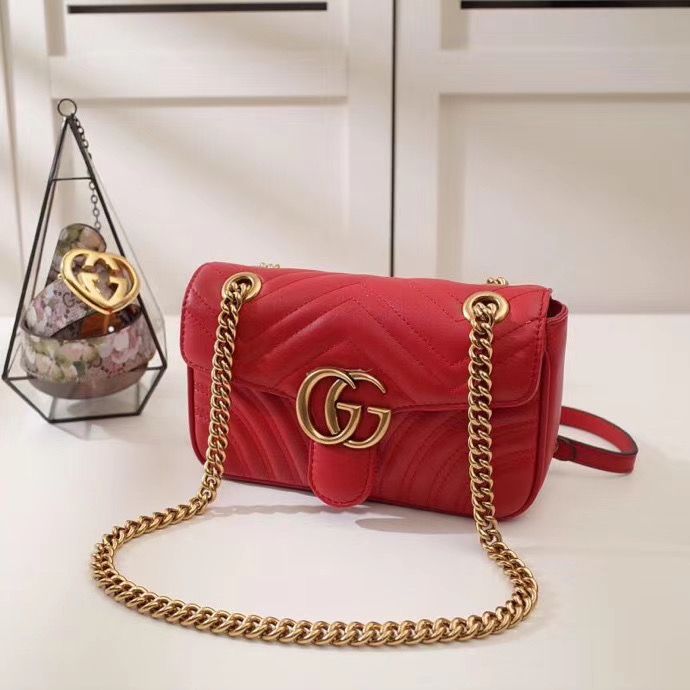 Gucci Marmont GG 22 cm