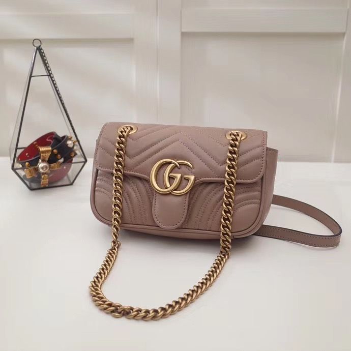 Gucci Marmont GG 22 cm