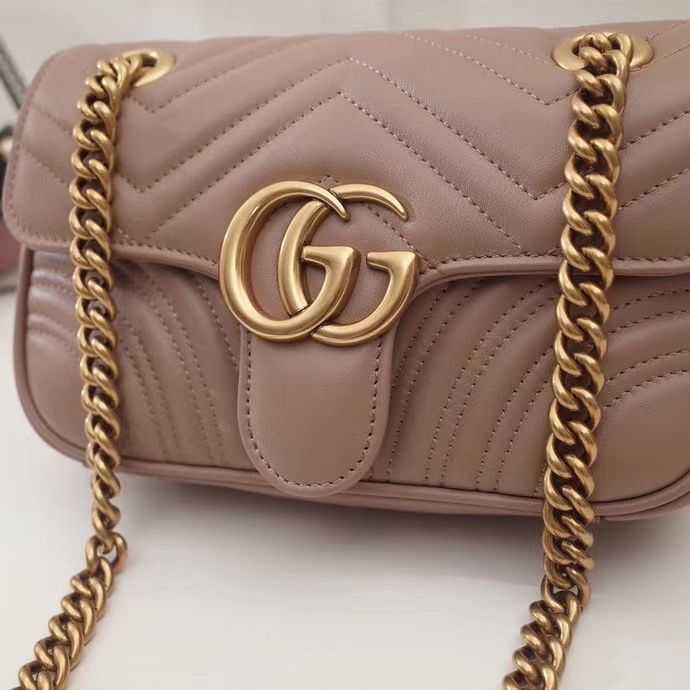 Gucci Marmont GG 22 cm