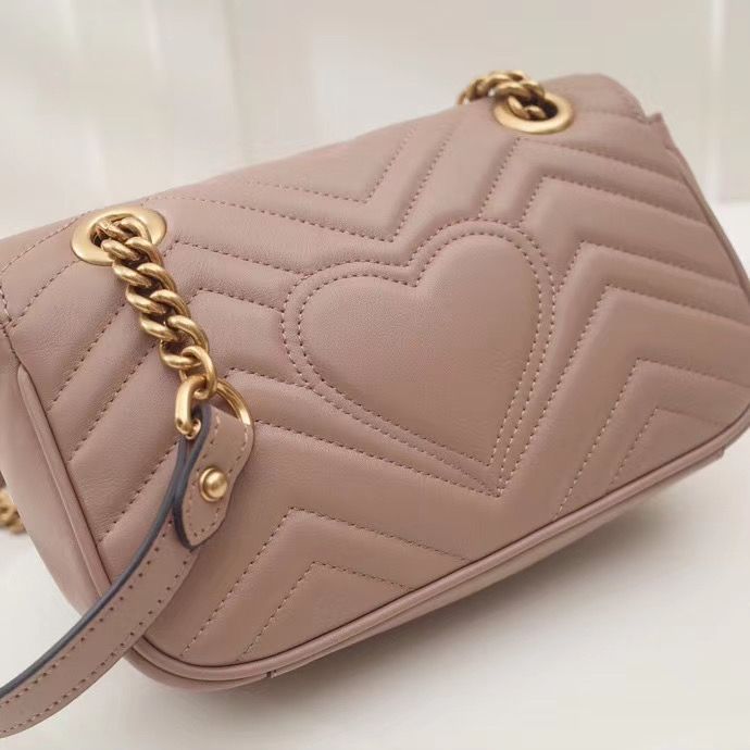 Gucci Marmont GG 22 cm