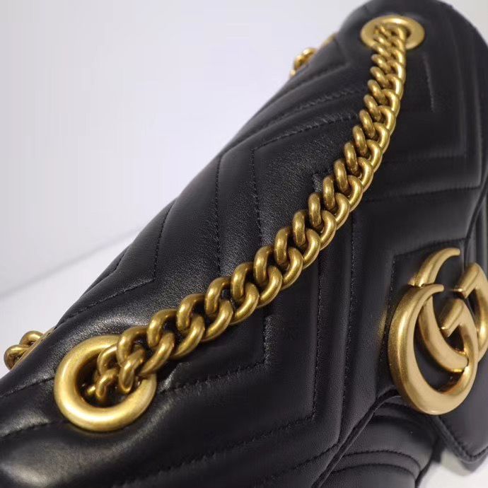 Gucci Marmont GG 26 cm