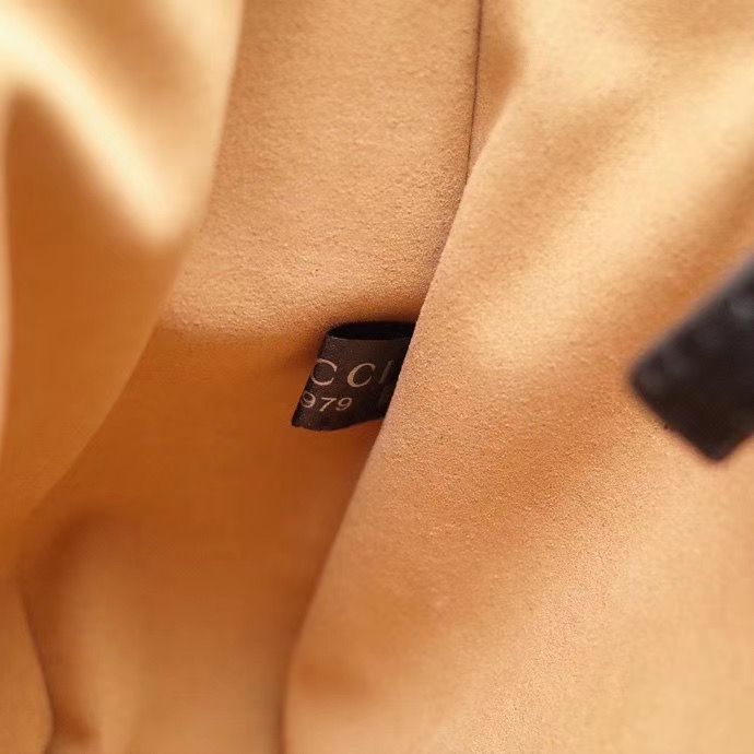 Gucci Marmont GG 31 cm