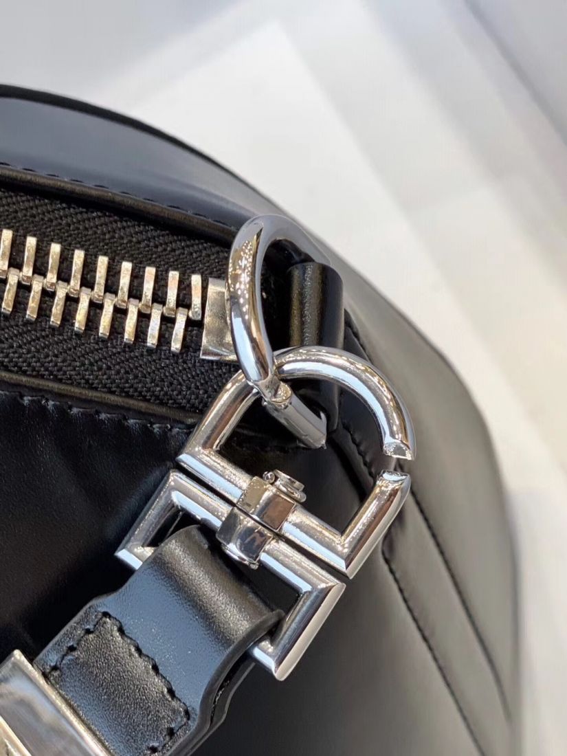 Givenchy Antigona 33 cm