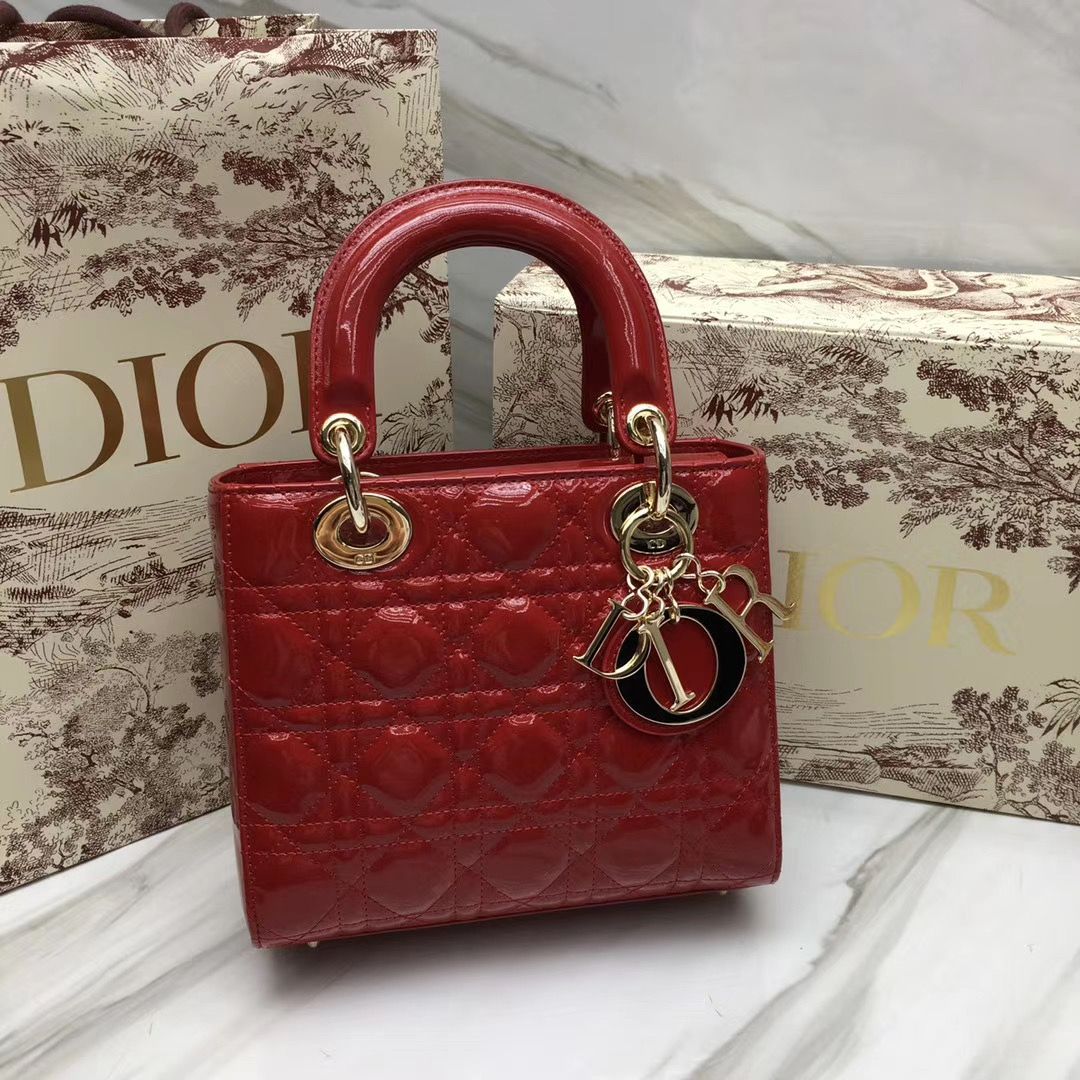 Lady Dior 20 cm