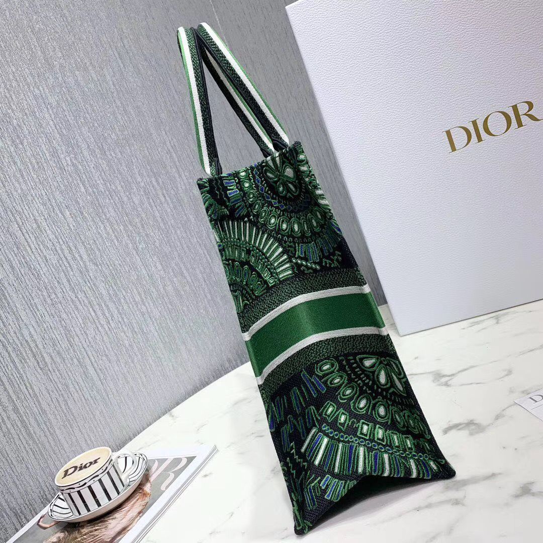 Dior Tote Book 41 cm