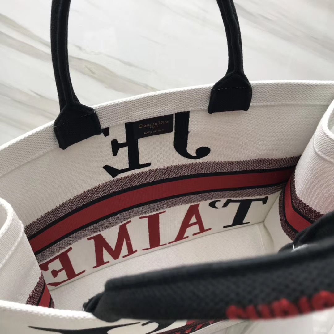 Dior Tote Book 41 cm