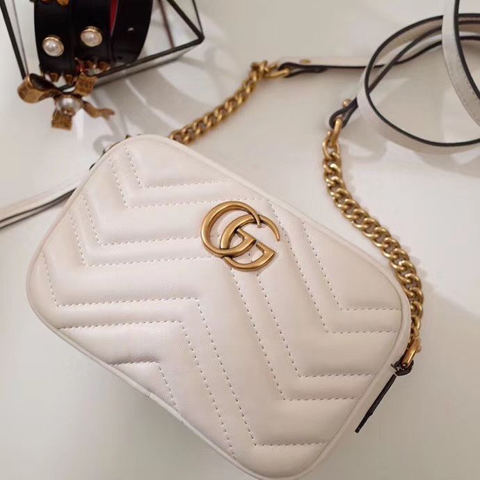 Gucci Marmont GG 18 cm