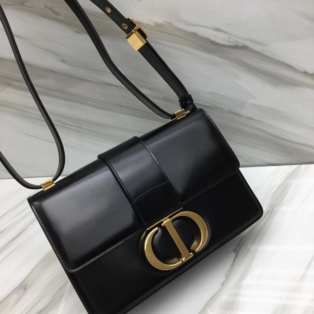 Dior Montaigne30 24 cm