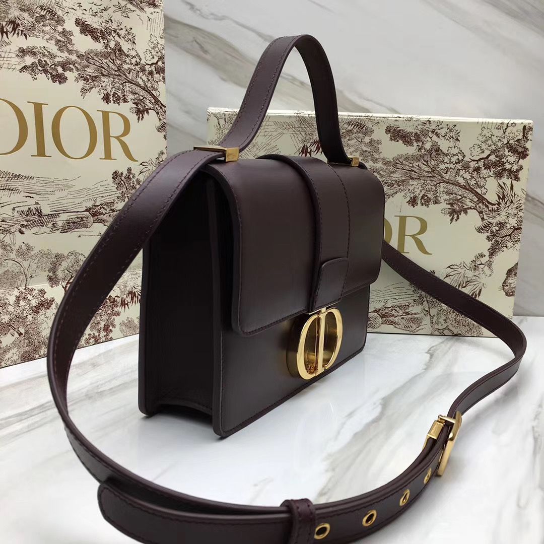 Dior Montaigne30 24 cm