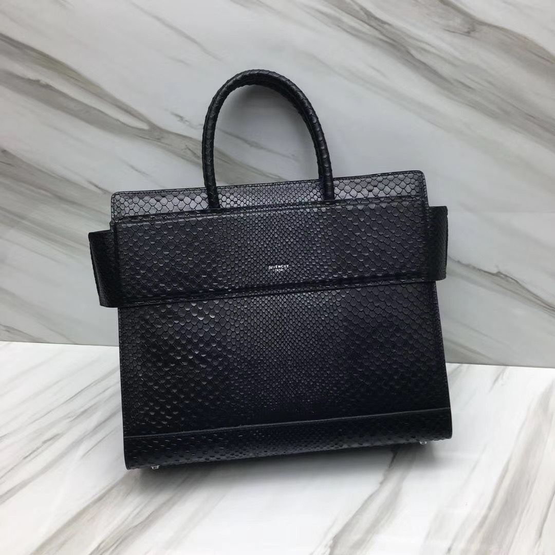 Givenchy Horizon 35 cm