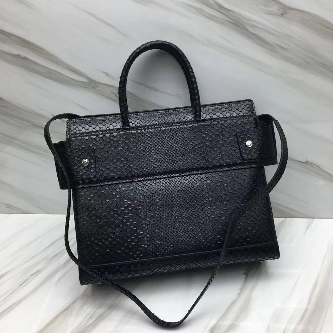 Givenchy Horizon 35 cm