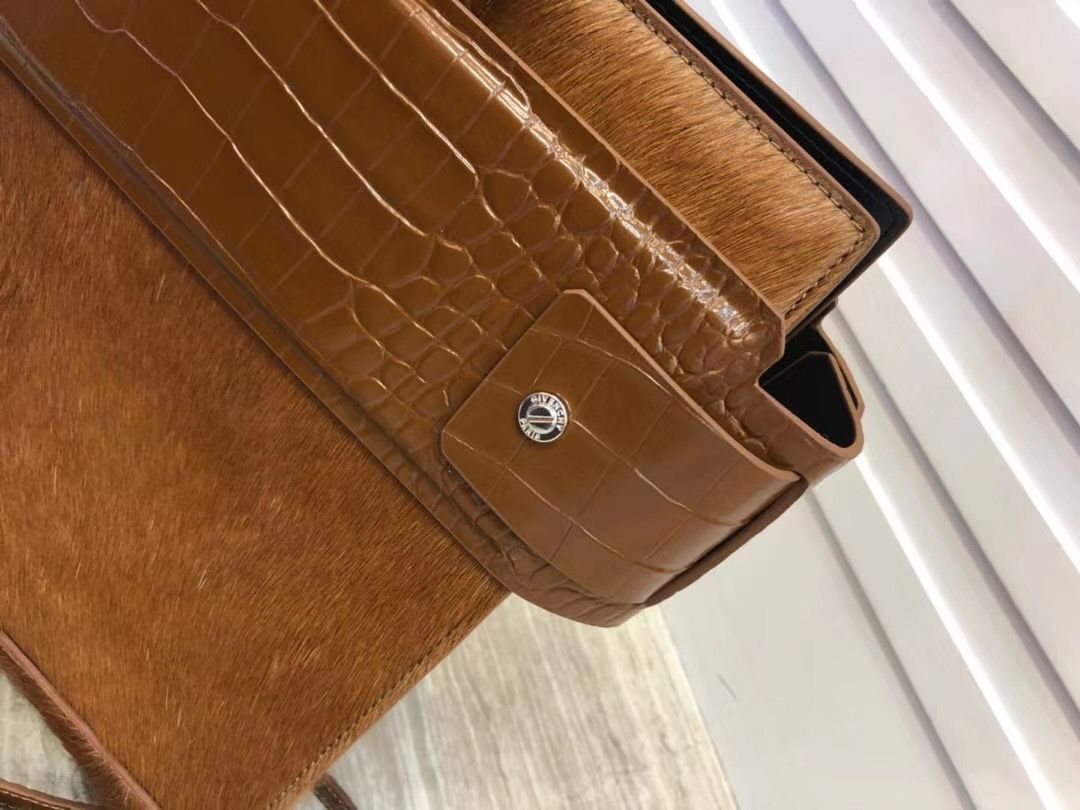 Givenchy Horizon 35 cm