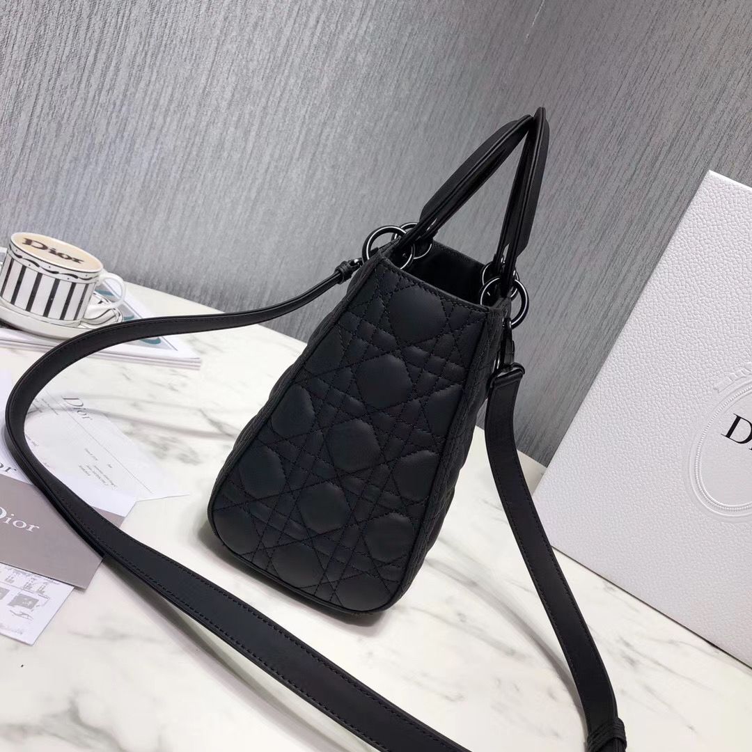Lady Dior 24 cm
