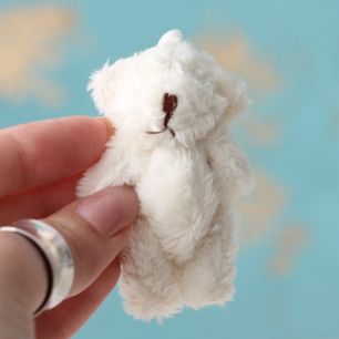 Мини мишка для куклы, молочный, 9 см УЦЕНКА!