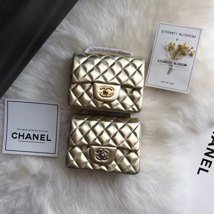 Chanel 20 cm