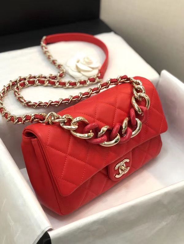Chanel 24 cm