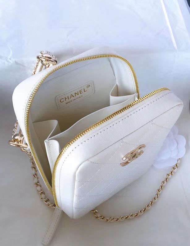 Chanel 17 cm