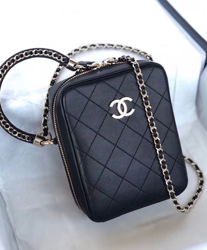 Chanel 17 cm