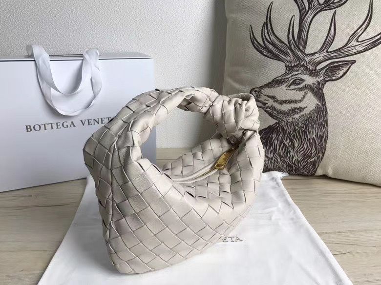 Bottega Veneta 27 cm