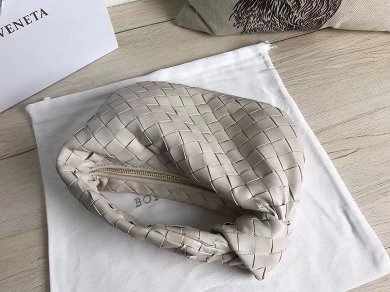 Bottega Veneta 27 cm