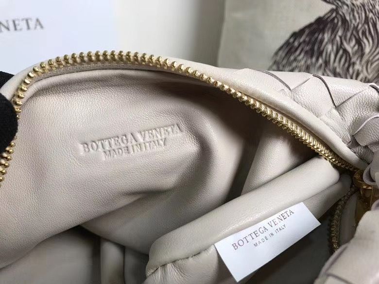 Bottega Veneta 27 cm