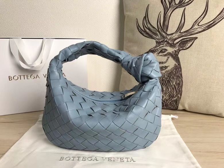 Bottega Veneta 27 cm