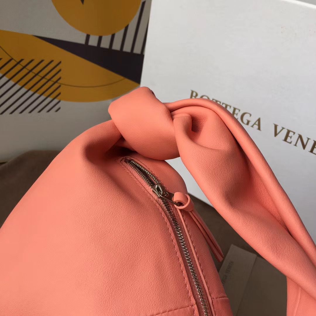 Bottega Veneta mini Jodie 29 Cm