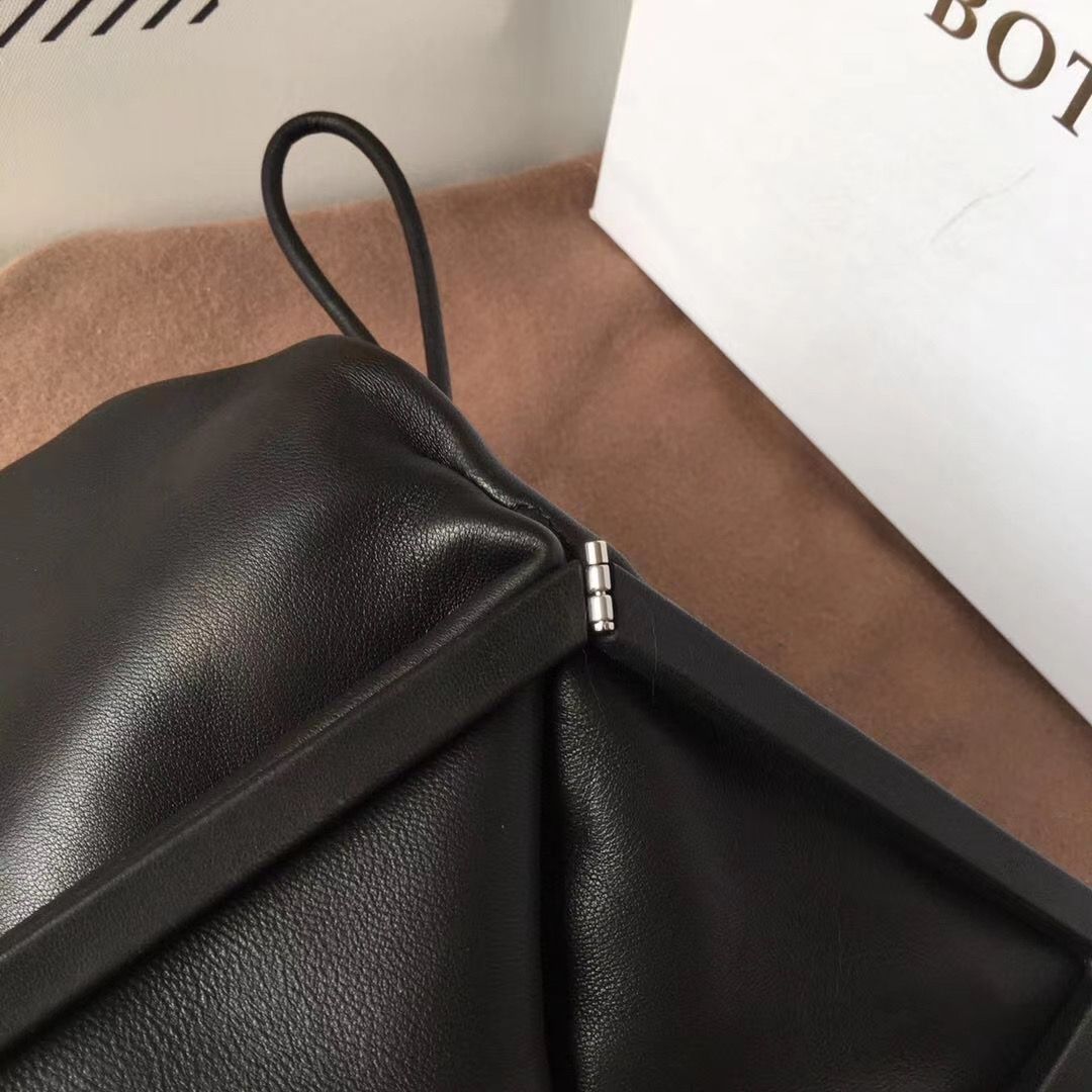 Bottega Veneta The Pouch Clutch