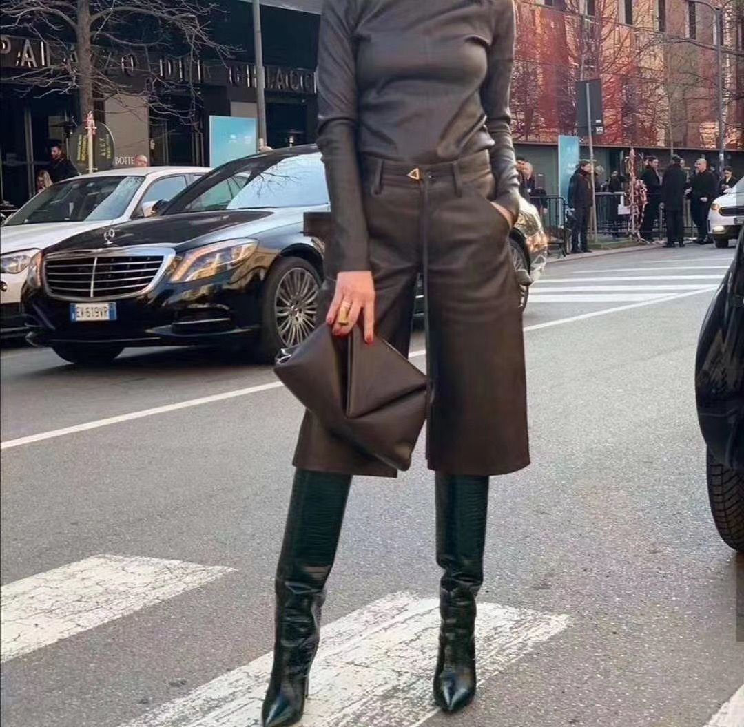 Bottega Veneta The Pouch Clutch