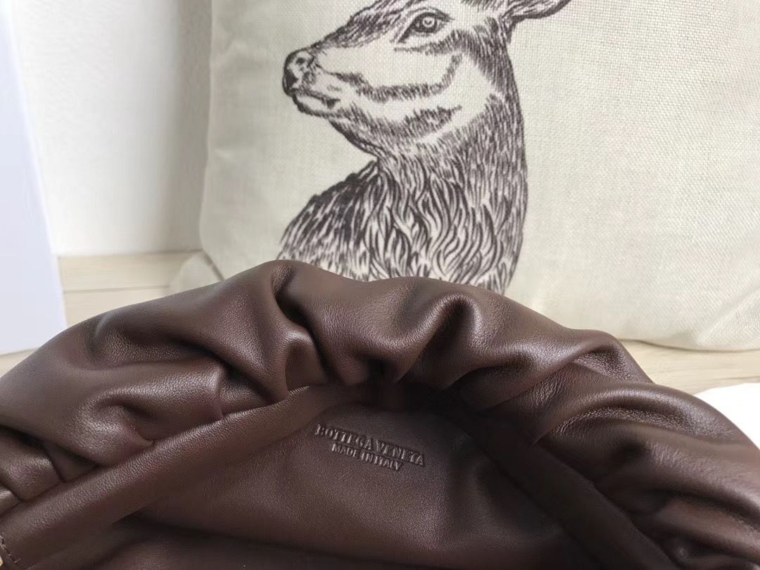 Bottega Veneta The Pouch 30 cm